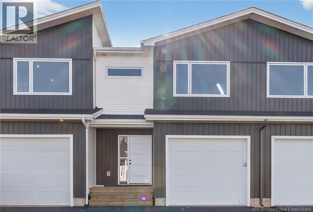 291 Elsliger St, Dieppe, NB E1H 2B9