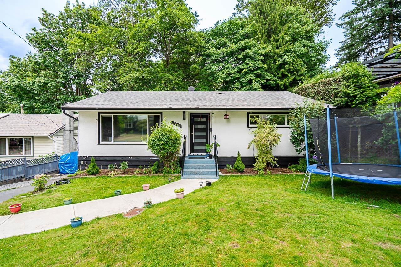 141 Street Unit 11460 #a, Surrey, BC V3R 3K2