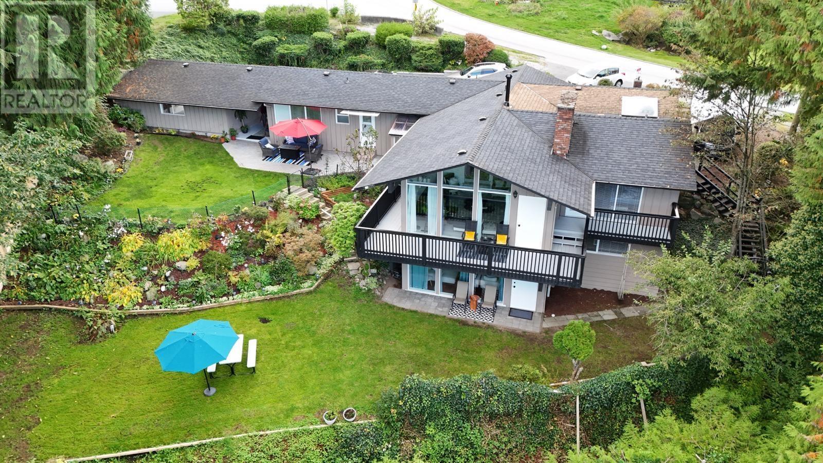 953 Ranch Park Way, Coquitlam, BC V3C 2H7