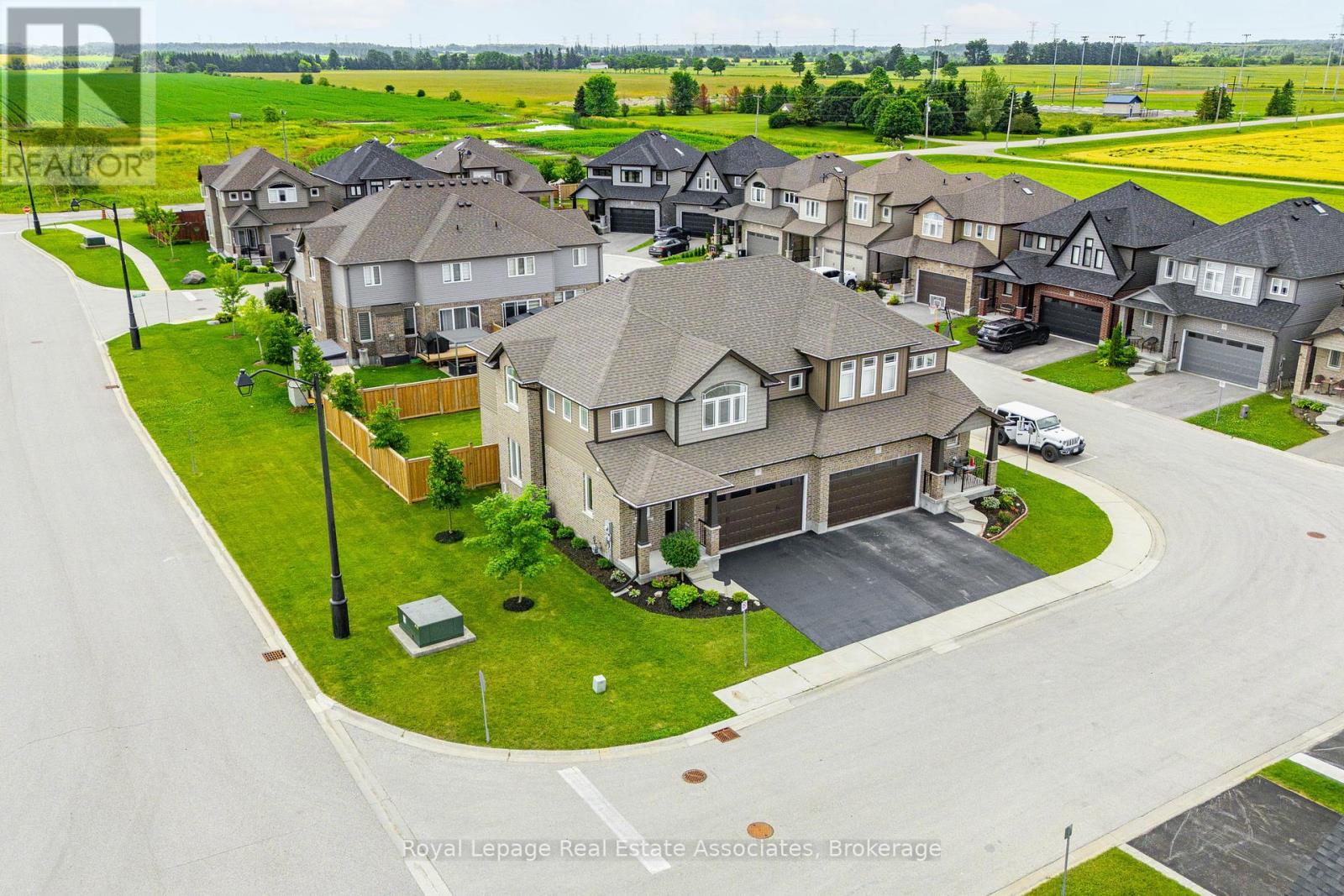 7 Sparrow Cres, East Luther Grand Valley Grand Valley, ON L9W 7P3