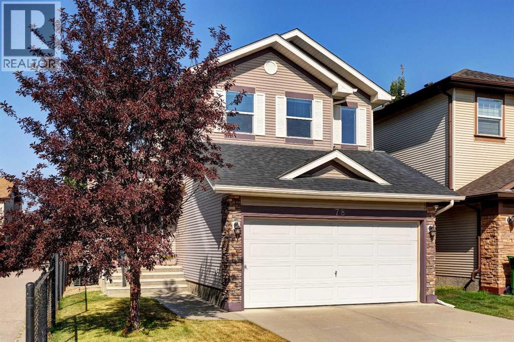 78 Cougarstone Close SW, Calgary, AB T3H 5W3