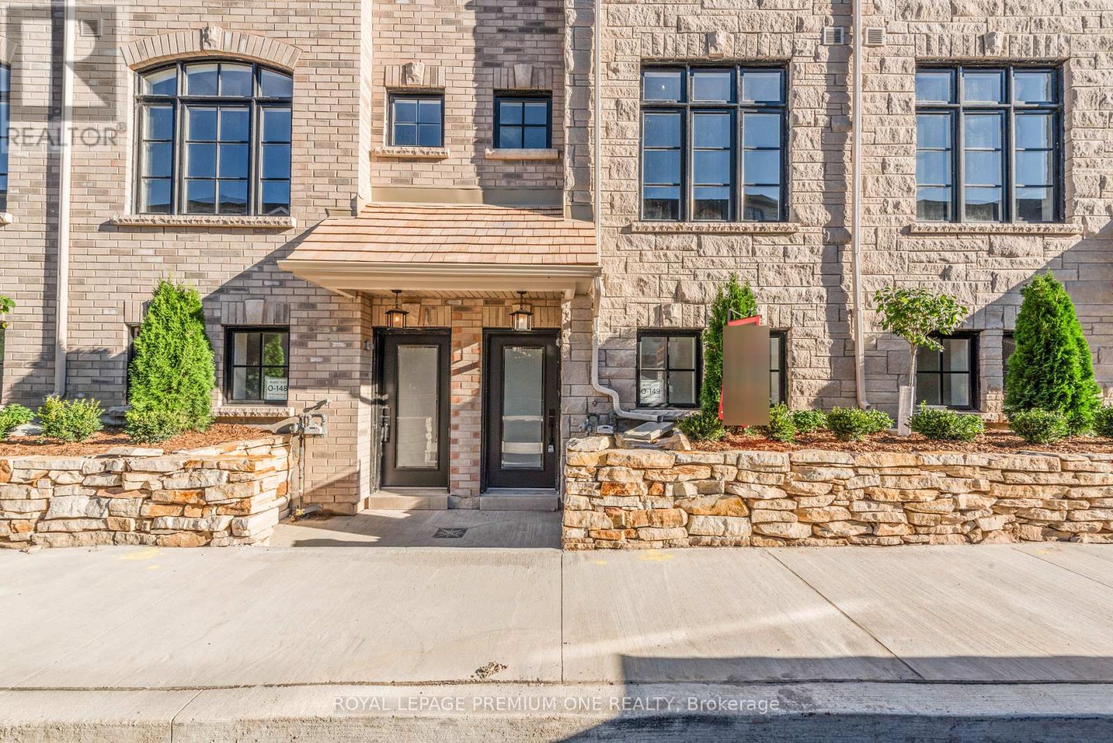 149 55 Lunar Cres, Mississauga Streetsville, ON L5M 2R2