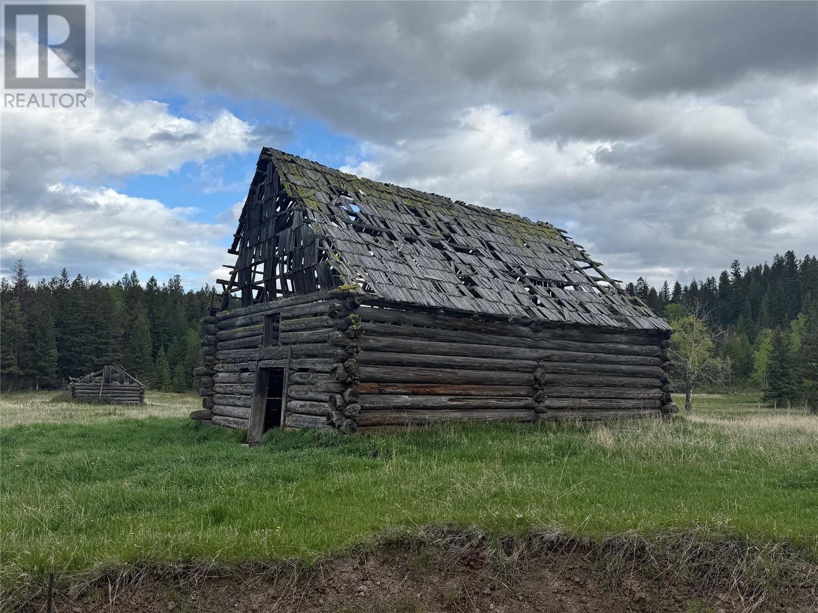 4162 Martinson Rd, Kamloops, BC V2C 6W2