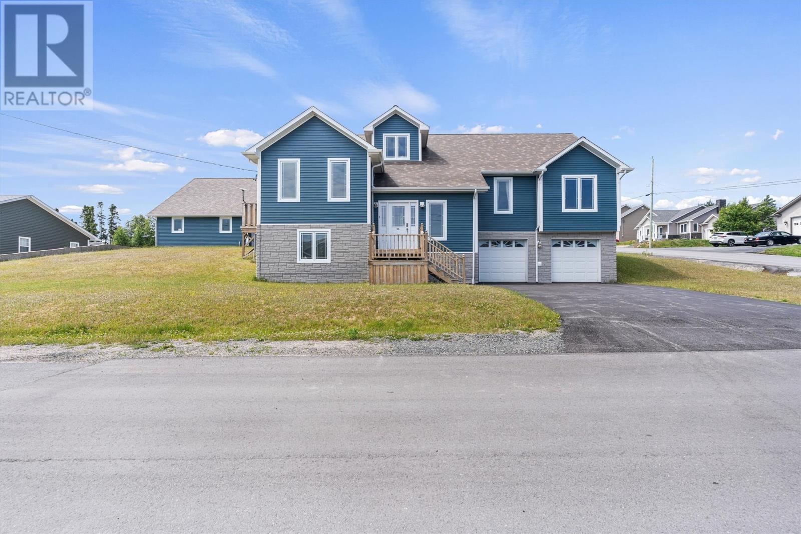 35 Alexander Cres, Glovertown, NL A0G 2L0