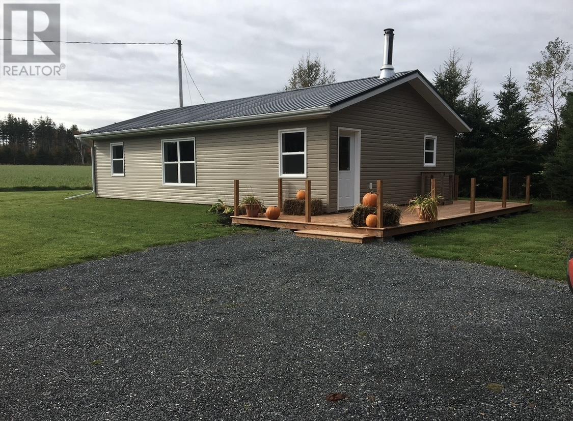 35 Harbour Rd, St. Margaret's, PE C0A 2B0