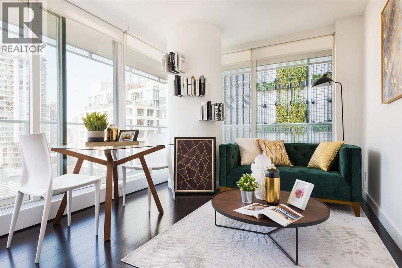 777 Richards Street Unit 1001, Vancouver, BC V6B 0M6