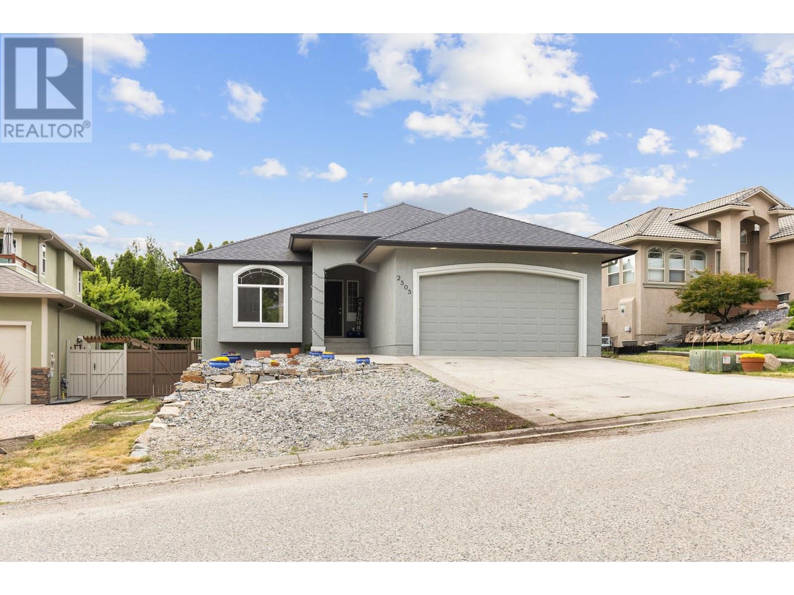 2505 Quail Pl, Kelowna, BC V1V 1Z8