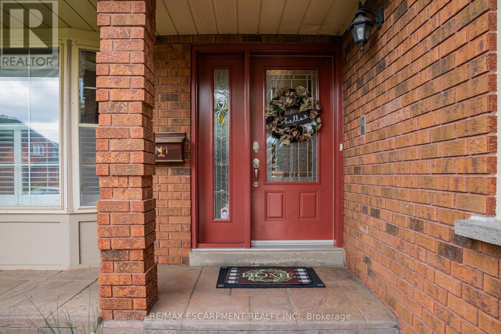 2054 Teeside Ct, Mississauga, ON L5M 3E5
