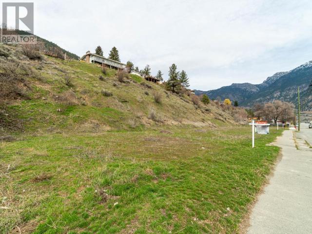 521505475467459 Main St, Lillooet, BC V0K 1V0