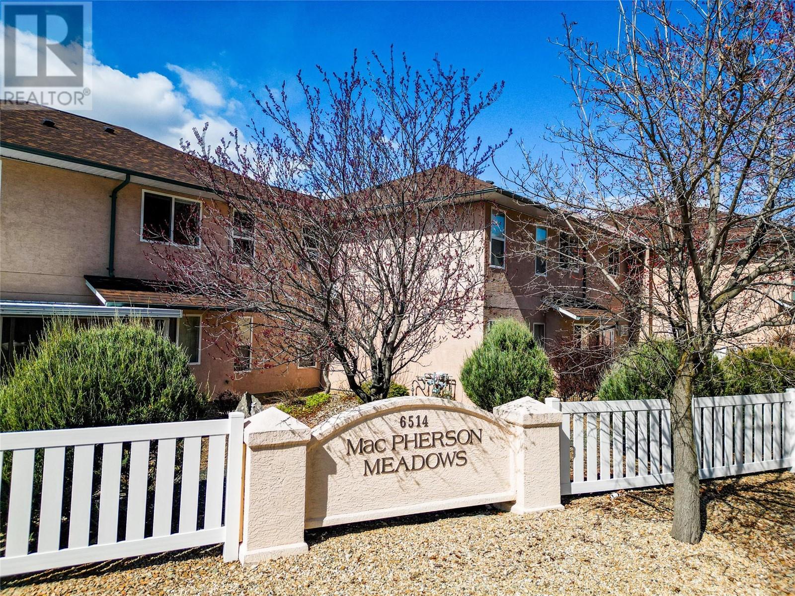 6514 Meadows Drive Unit 12, Oliver, BC V0H 1T3
