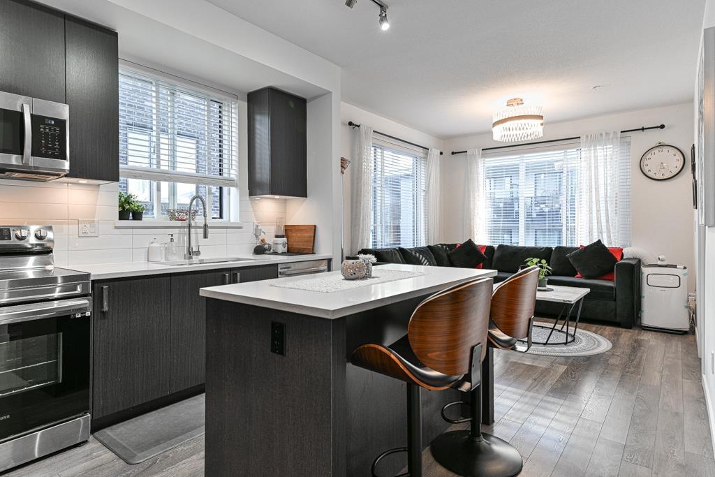 15815 85 Avenue Unit 406, Surrey, BC V4N 6X5