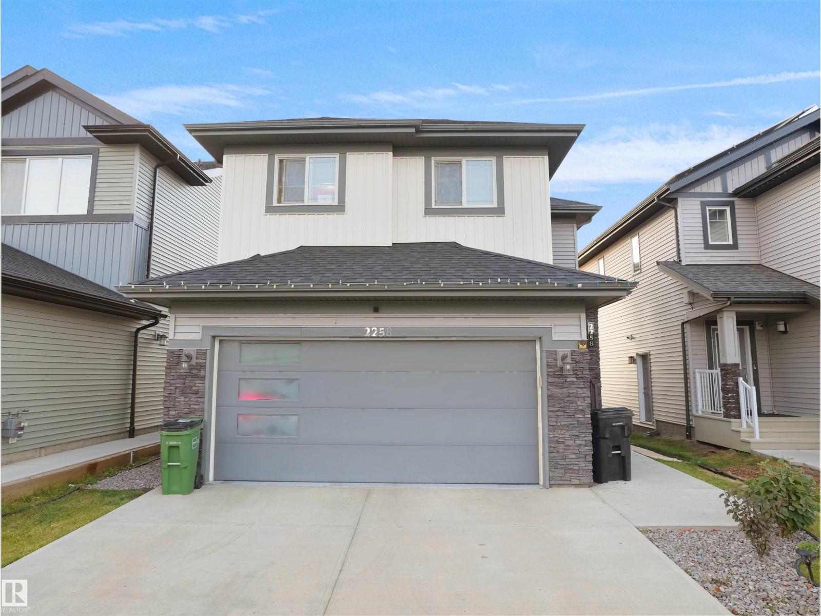 57 St Sw Unit 2258, Edmonton, AB T6X 2P3