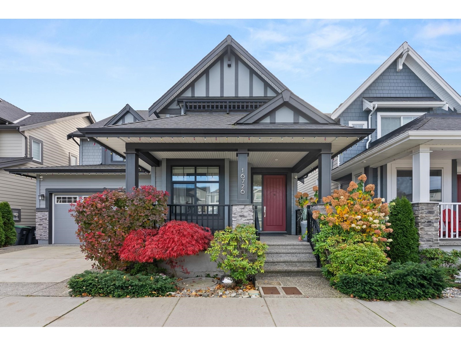 18 Avenue Unit 16726, Surrey, BC V3Z 0T3