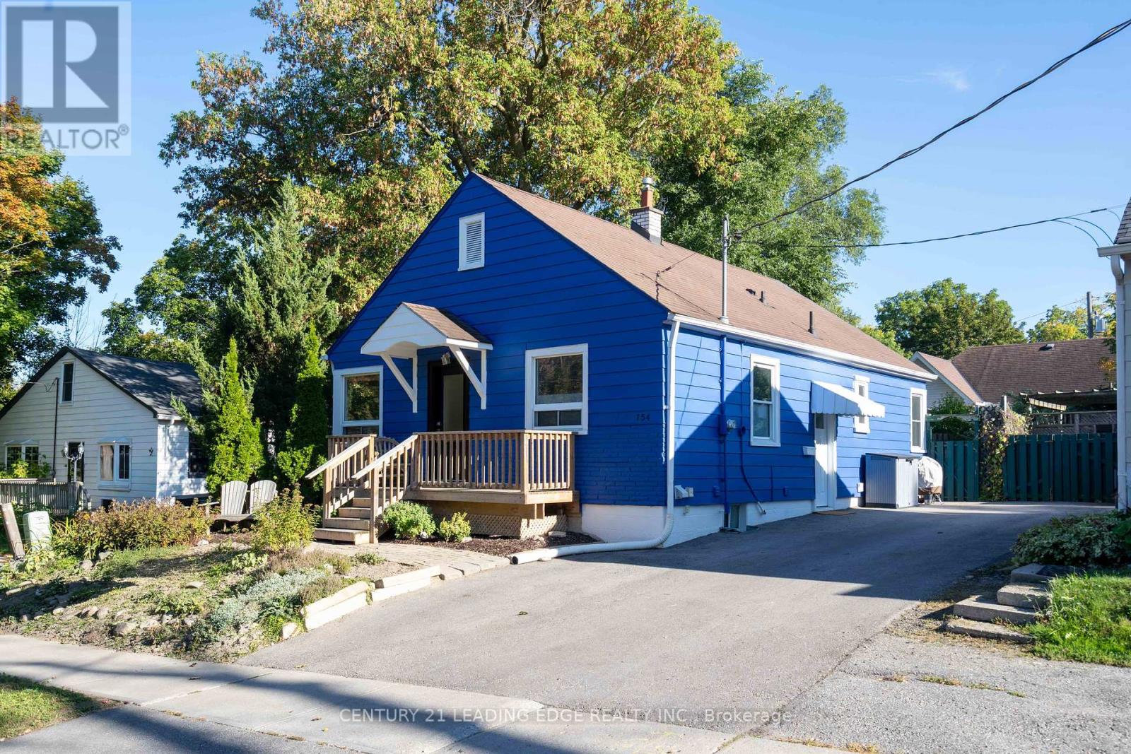 754 Srigley St, Newmarket, ON L3Y 1X5