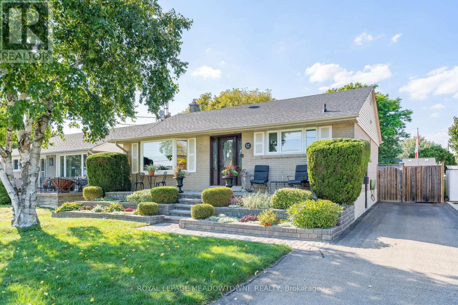 12 Sargent Rd, Halton Hills, ON L7G 1K7