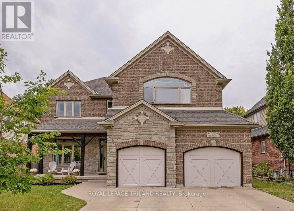139 Skyline Ave, London, ON N5X 4B3