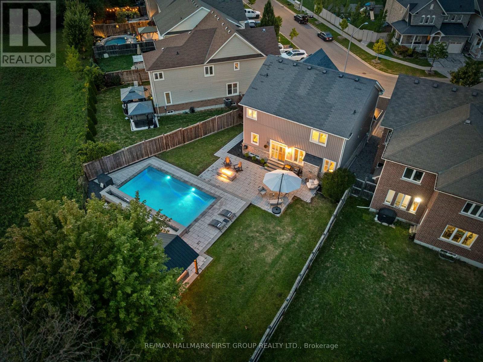 11 Murray Tabb St, Clarington, ON L1C 3K7