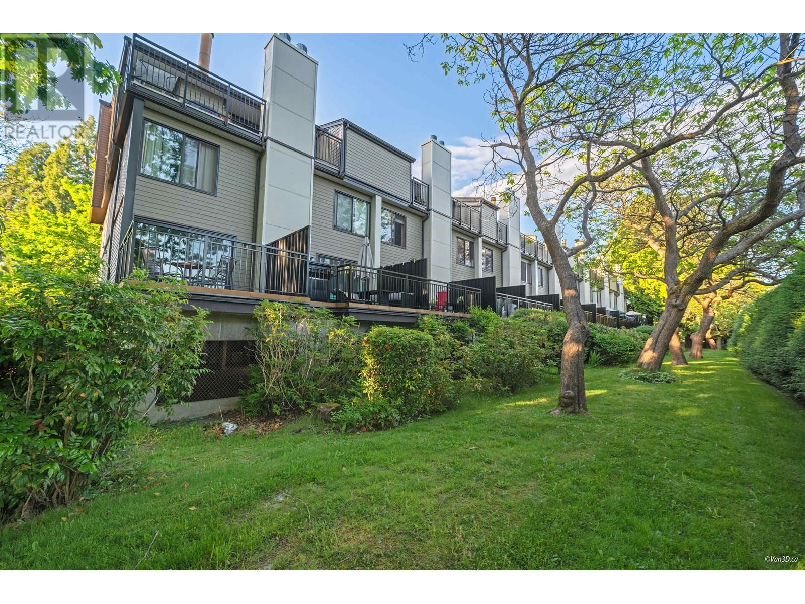 7891 No 1 Road Unit 112, Richmond, BC V7C 1T7