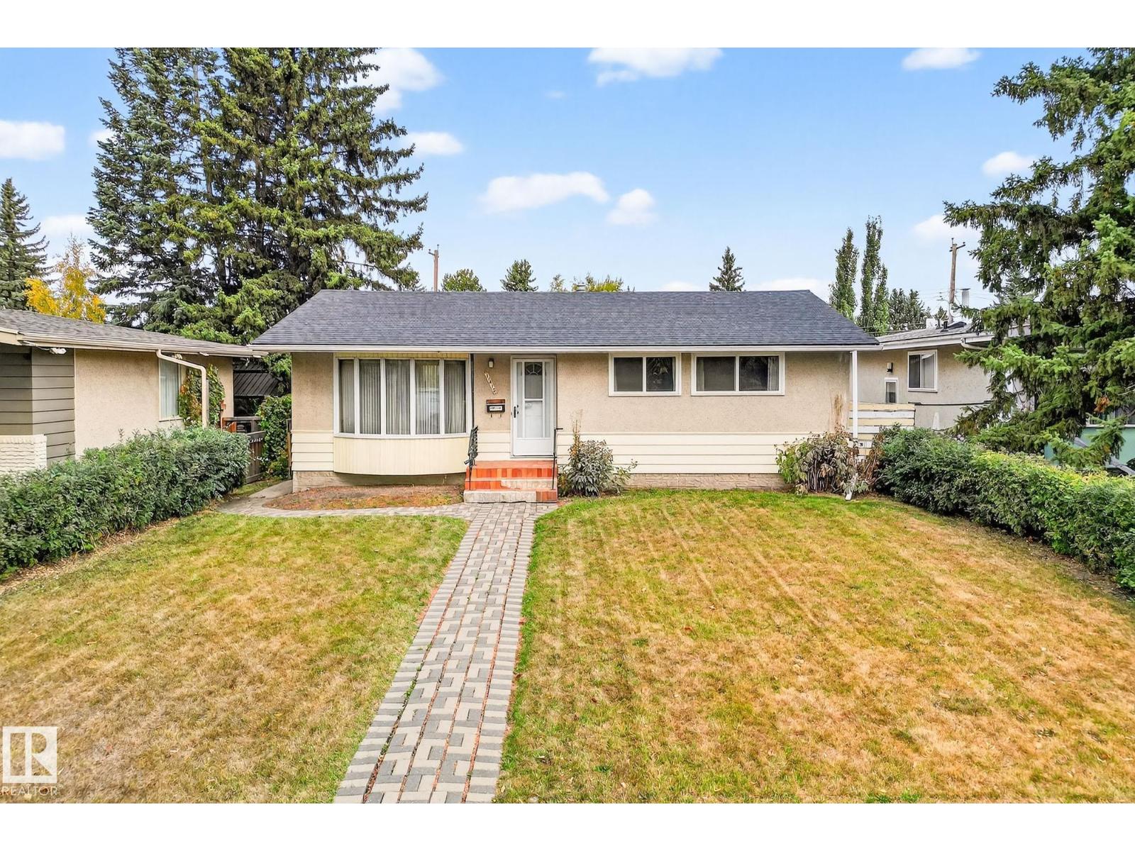 11412 Malmo Rd NW, Edmonton, AB T6H 4M2
