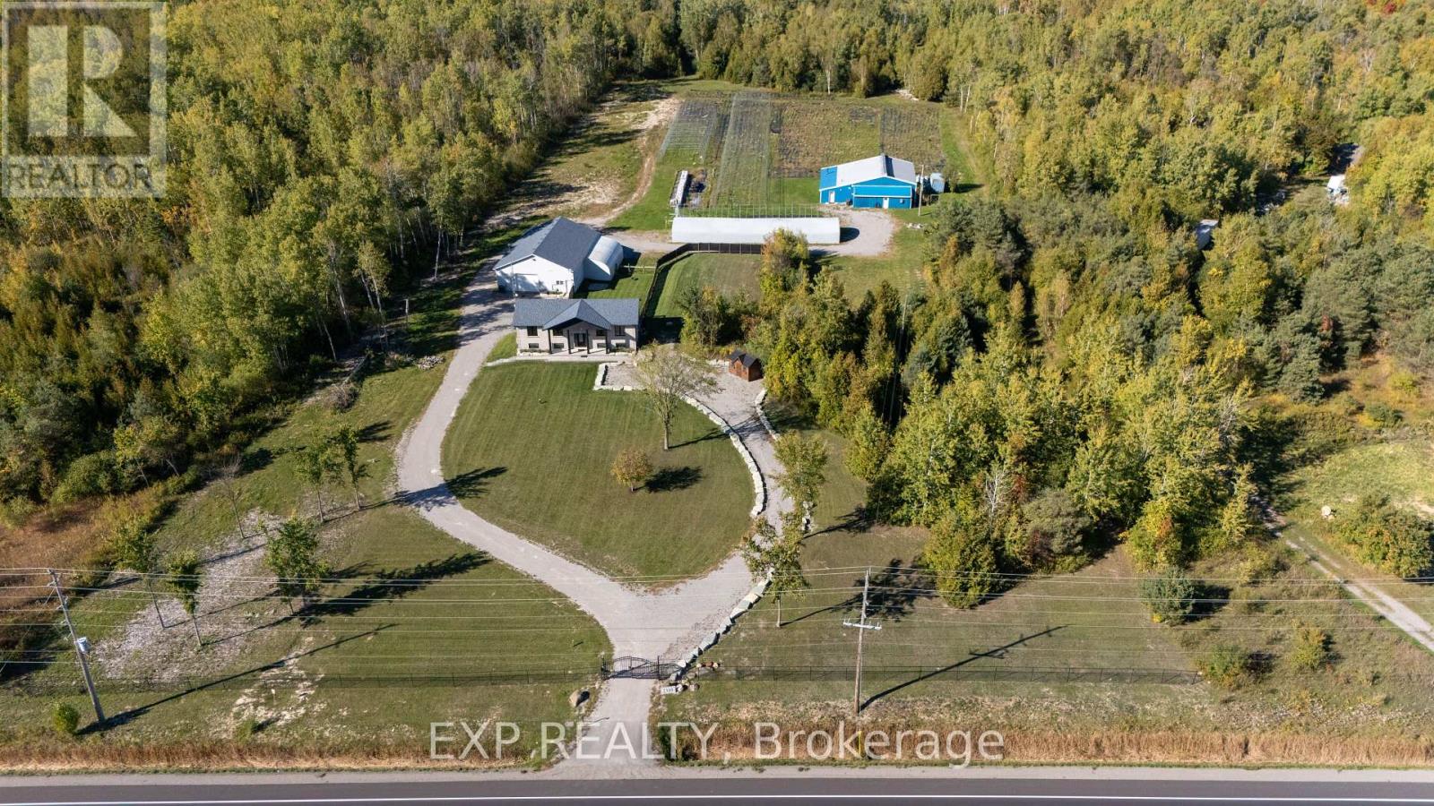 2388 Baseline Rd, Georgina, ON L4P 3E9