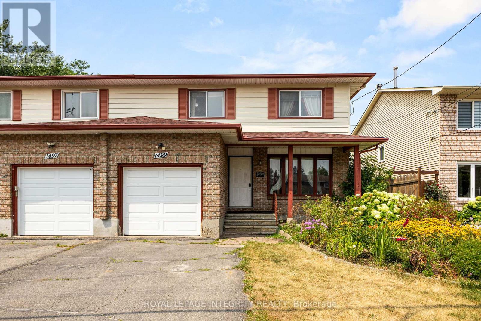 1499 Goth Ave, Ottawa, ON K1T 1E3