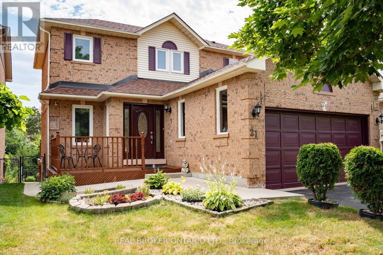 21 Vivians Cres, Brampton, ON L6Y 4V1