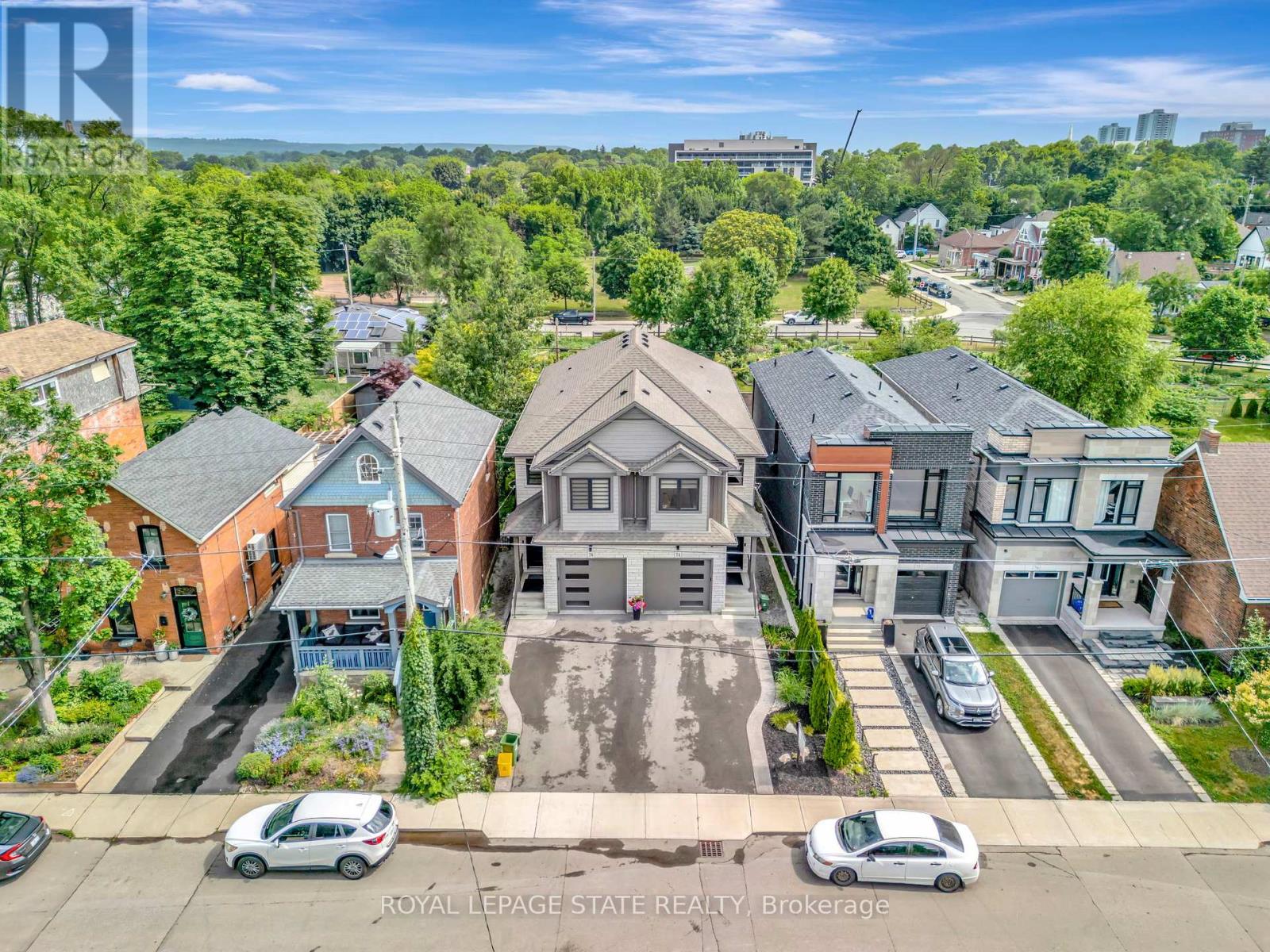74 Melbourne St, Hamilton, ON L8P 2A6