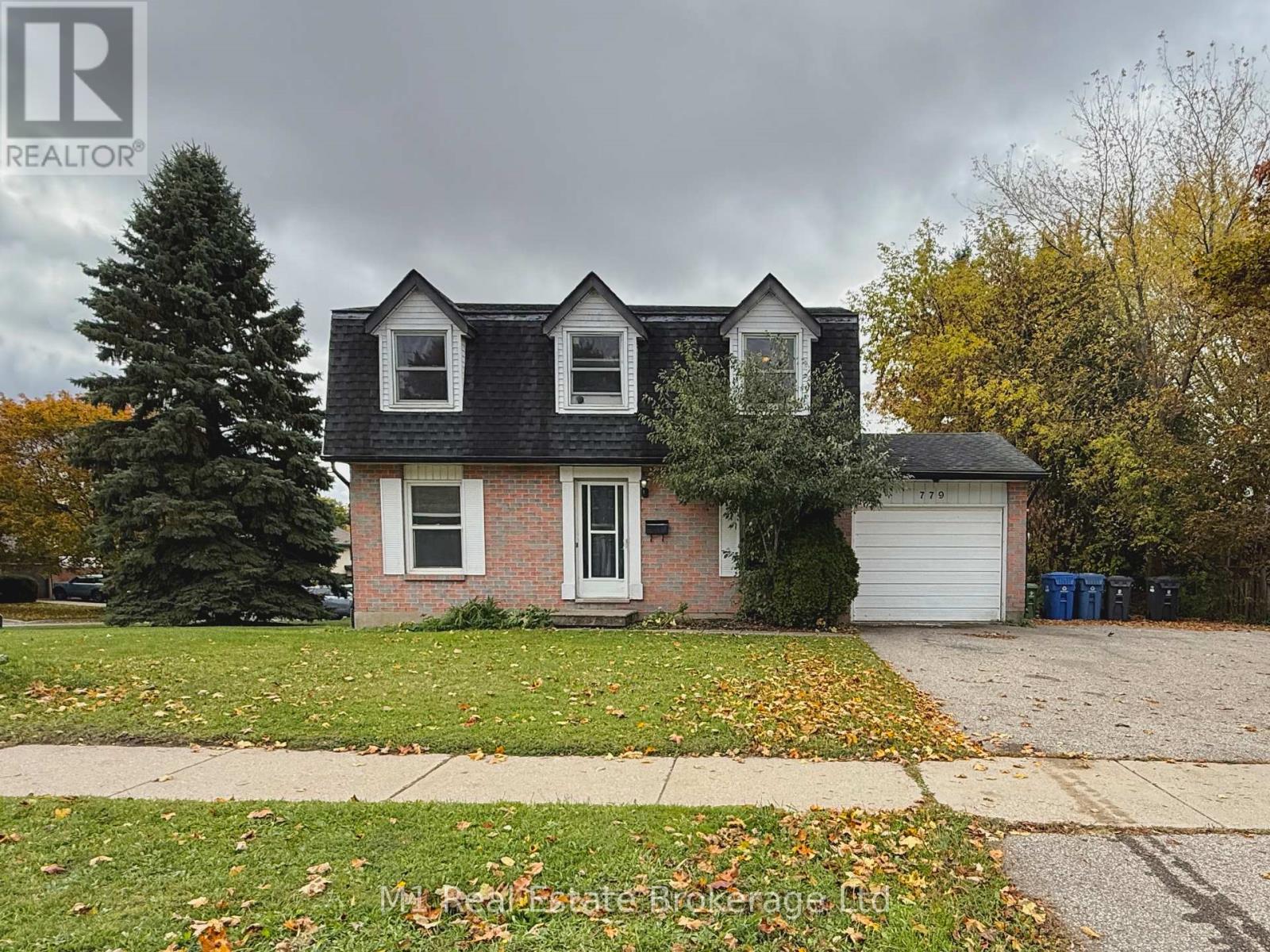 779 Scottsdale Dr, Guelph, ON N1G 3N7