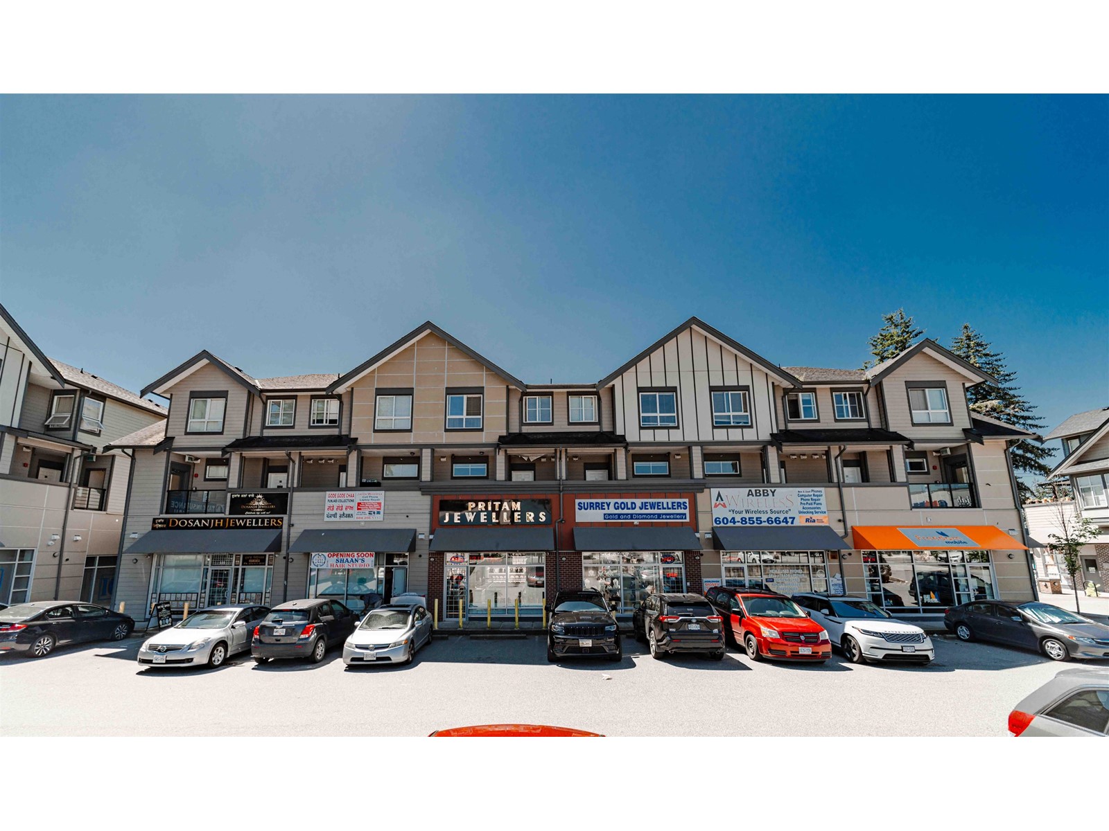 32083 Hillcrest Avenue Unit 216, Abbotsford, BC V2T 1S3
