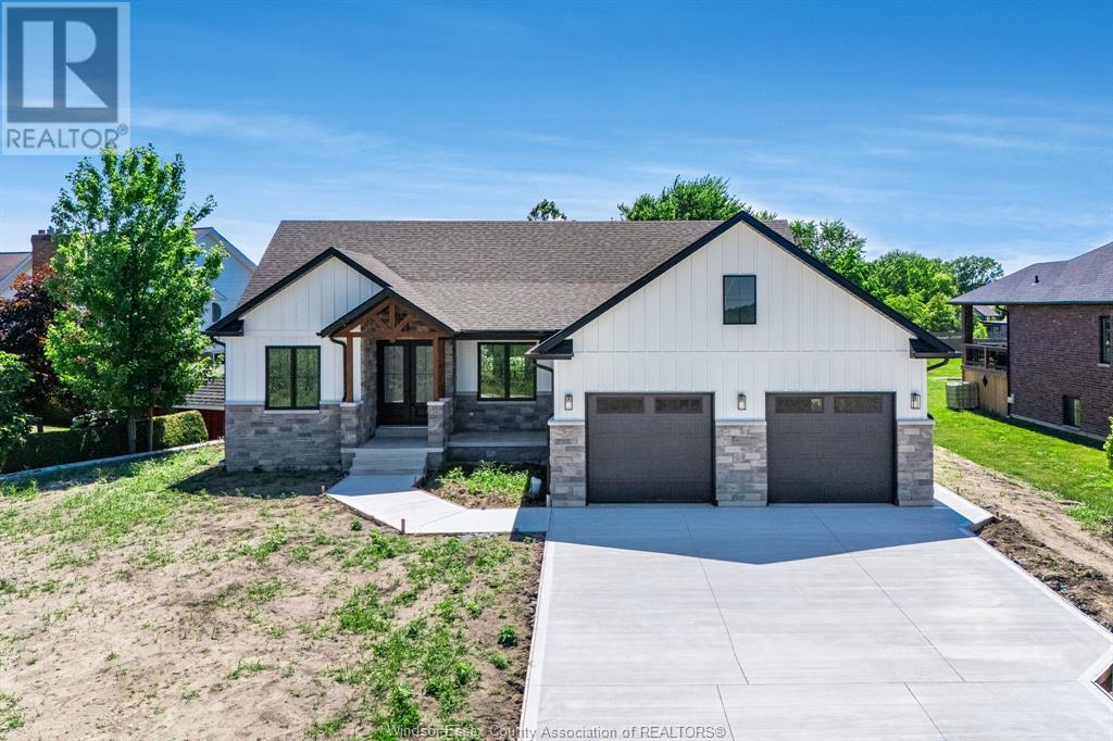 21322 Klondyke Rd, Chatham-Kent, ON N0P 2P0