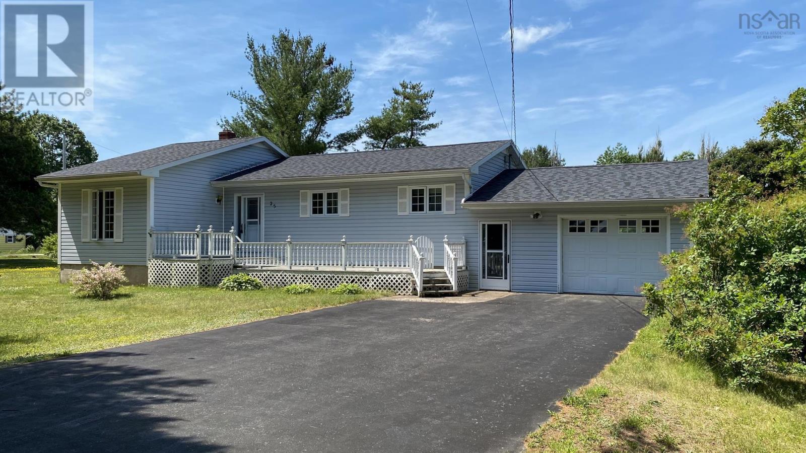 25 Pine Ct, Wilmot, NS B0P 1R0 MLS 202414084 Houseful