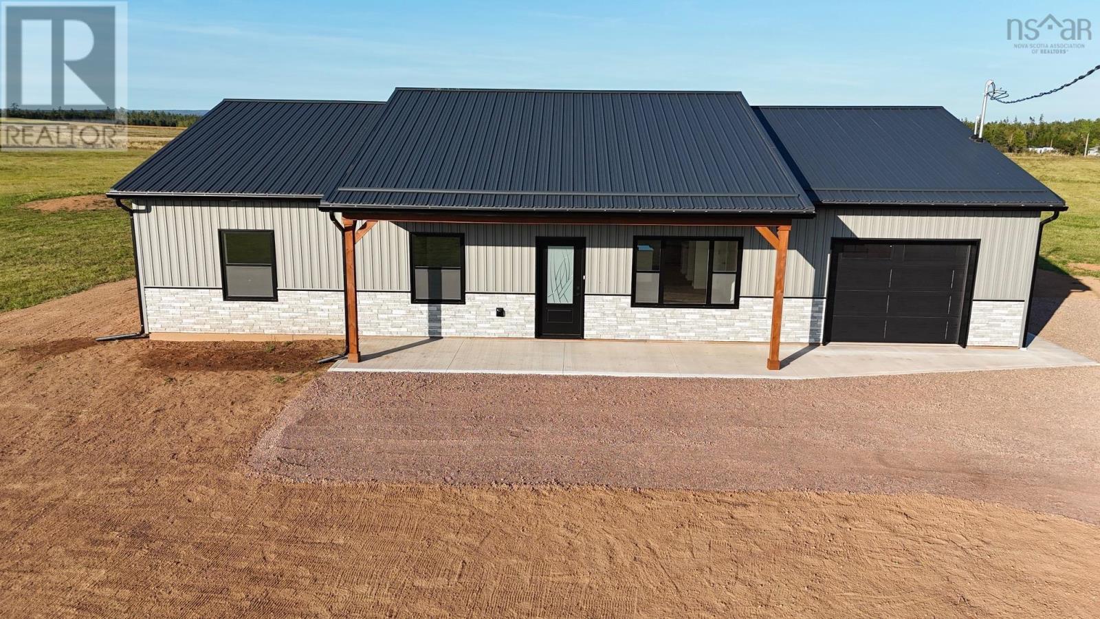 11297 Highway 2, Masstown, NS B0M 1G0