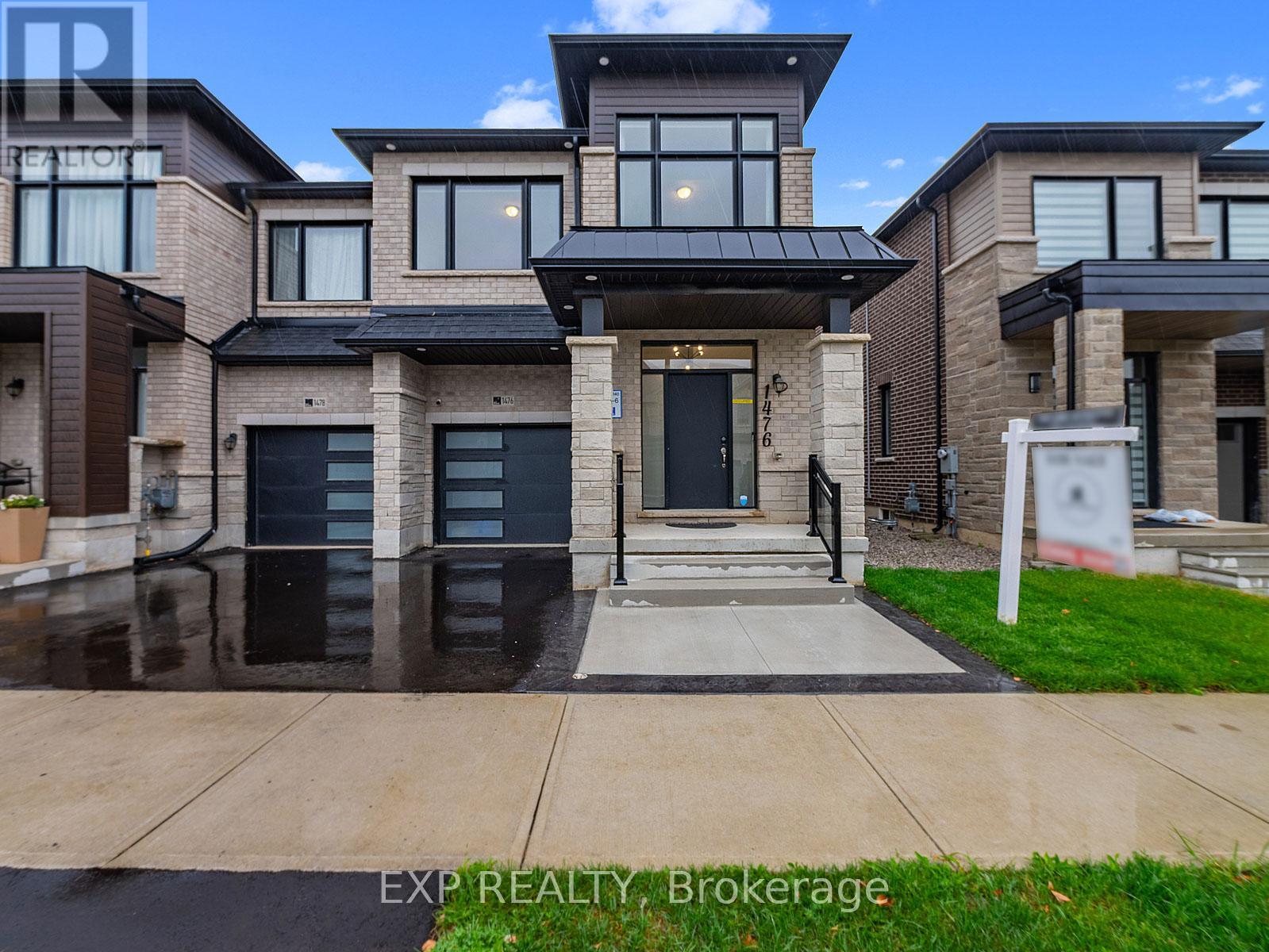 1476 Rose Way, Milton, ON L9T 7E7