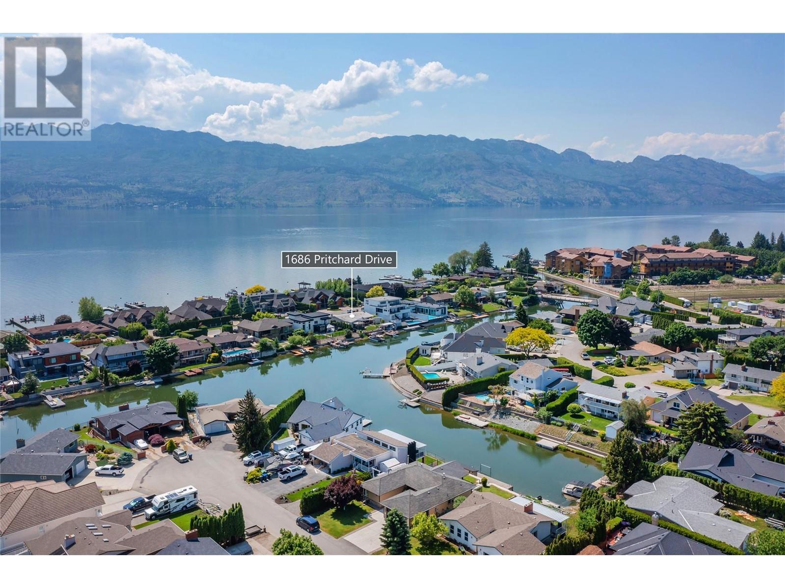 1686 Pritchard Dr, West Kelowna, BC V4T 1X5