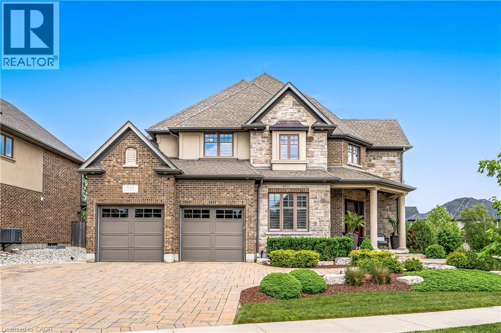 546 Manor Ridge Cres, Waterloo, ON N2K 0B4