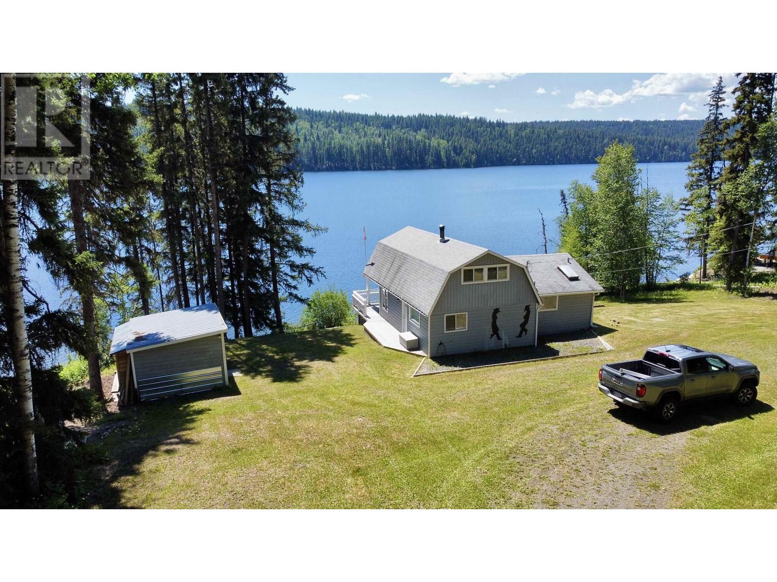 5772 Timothy Lake Rd, Lac La Hache, BC V0K 1T0