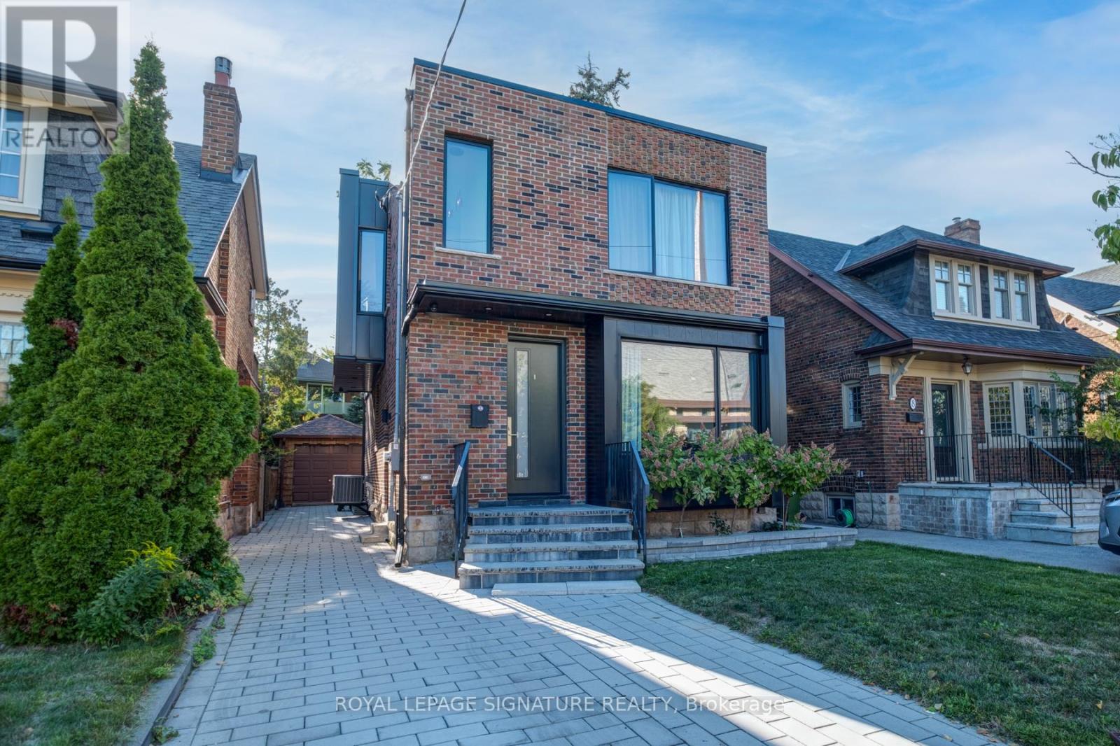 6 Macnaughton Rd, Toronto, ON M4G 3H4