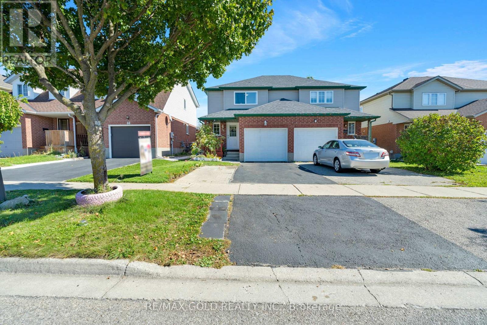 46 Activa Ave, Kitchener, ON N2E 3R2
