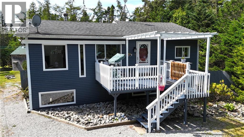 78 Haggertys Cove Rd, New River Beach, NB E5J 1K1