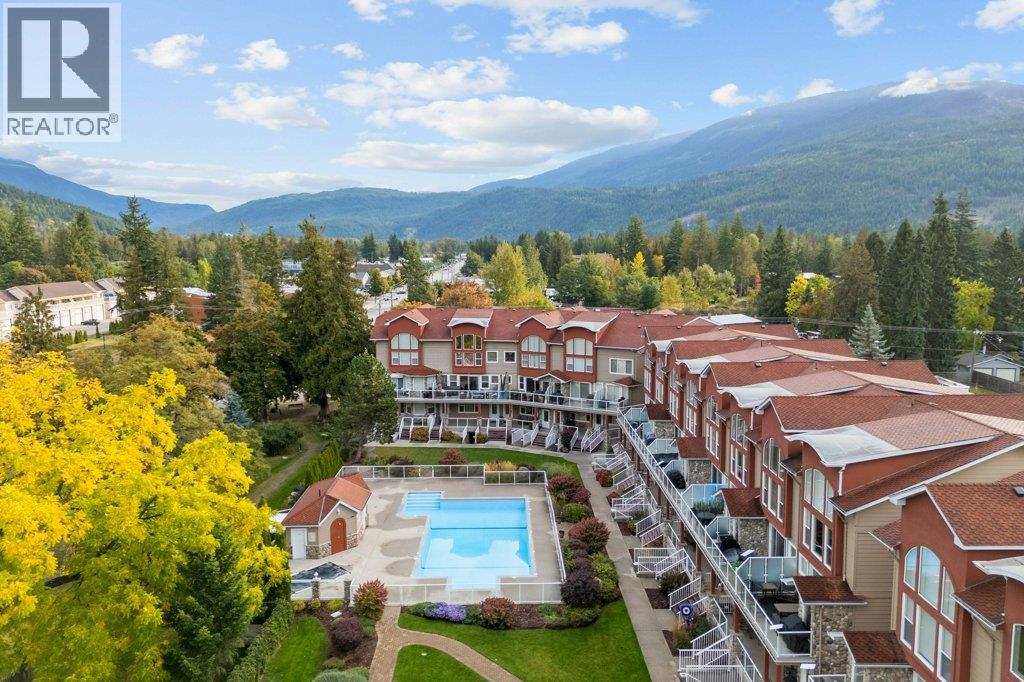 1130 Riverside Avenue Unit 27, Sicamous, BC V0E 2V1