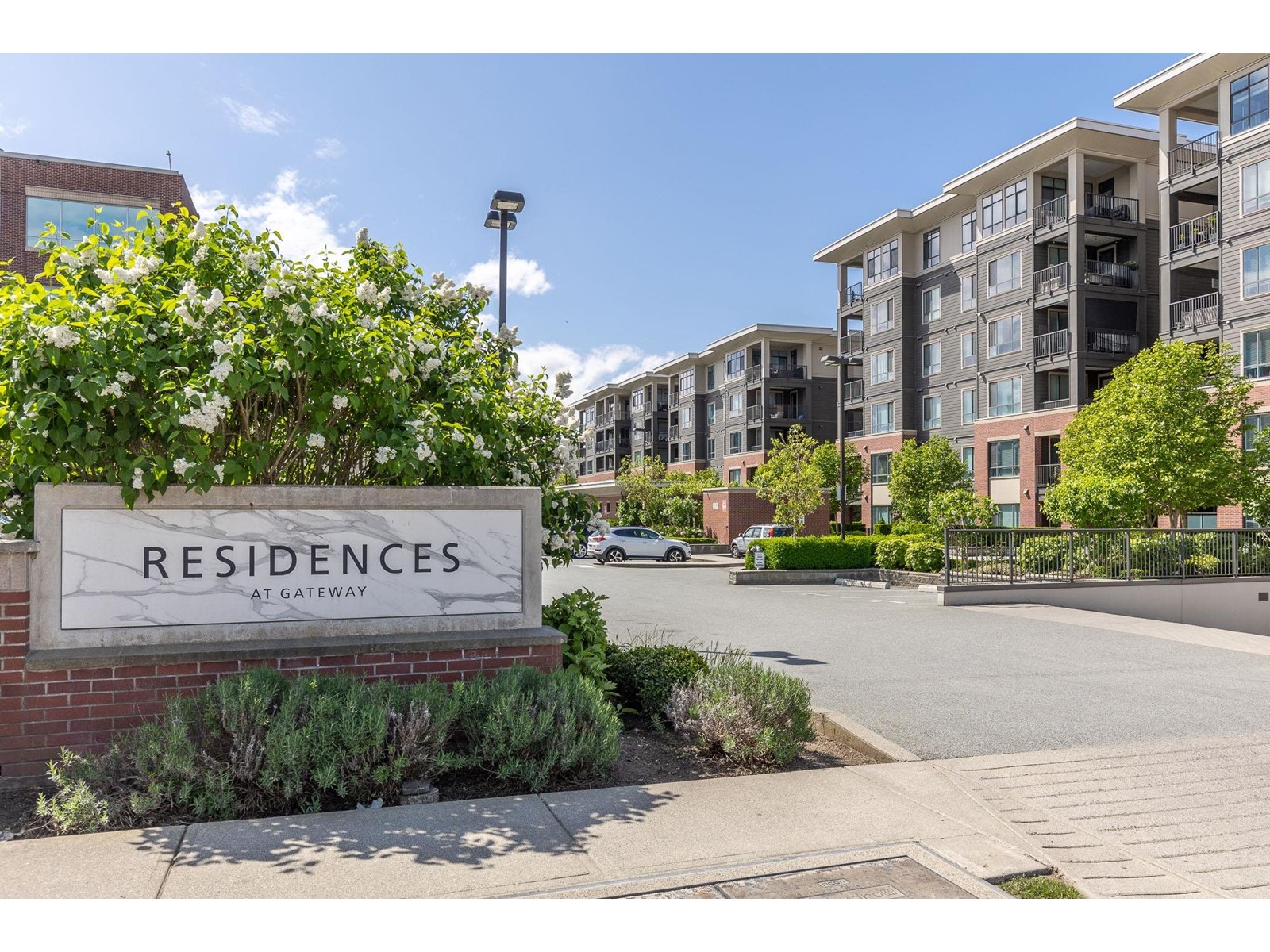 33540 Mayfair Avenue Unit 204, Abbotsford, BC V2S 0J3