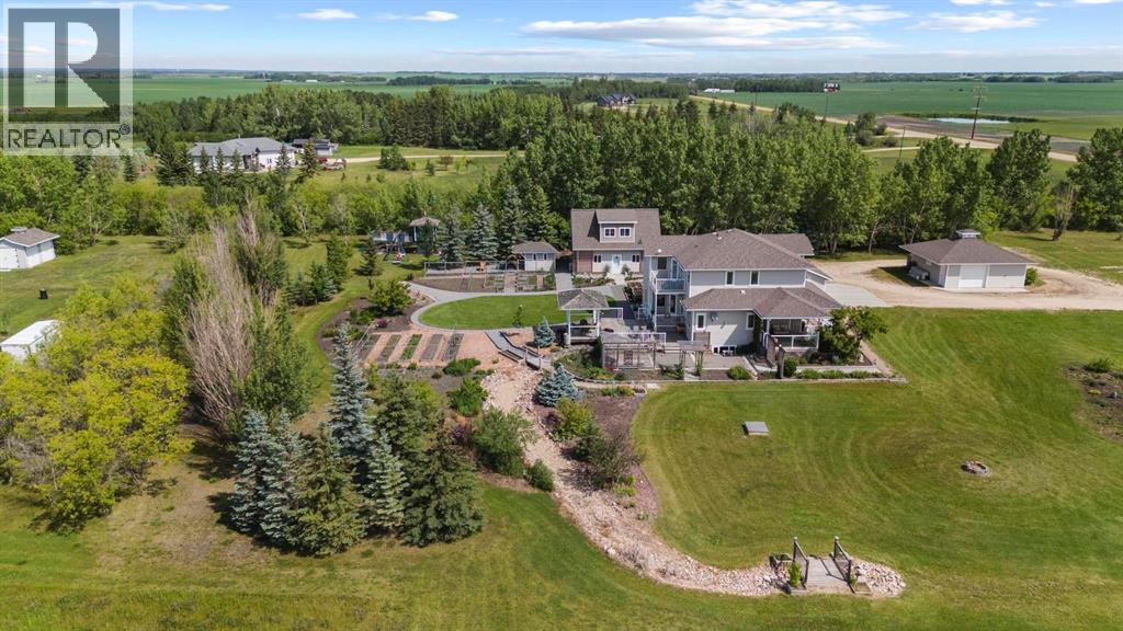 47228 Range Road 200, Camrose, AB T4V 3Z7