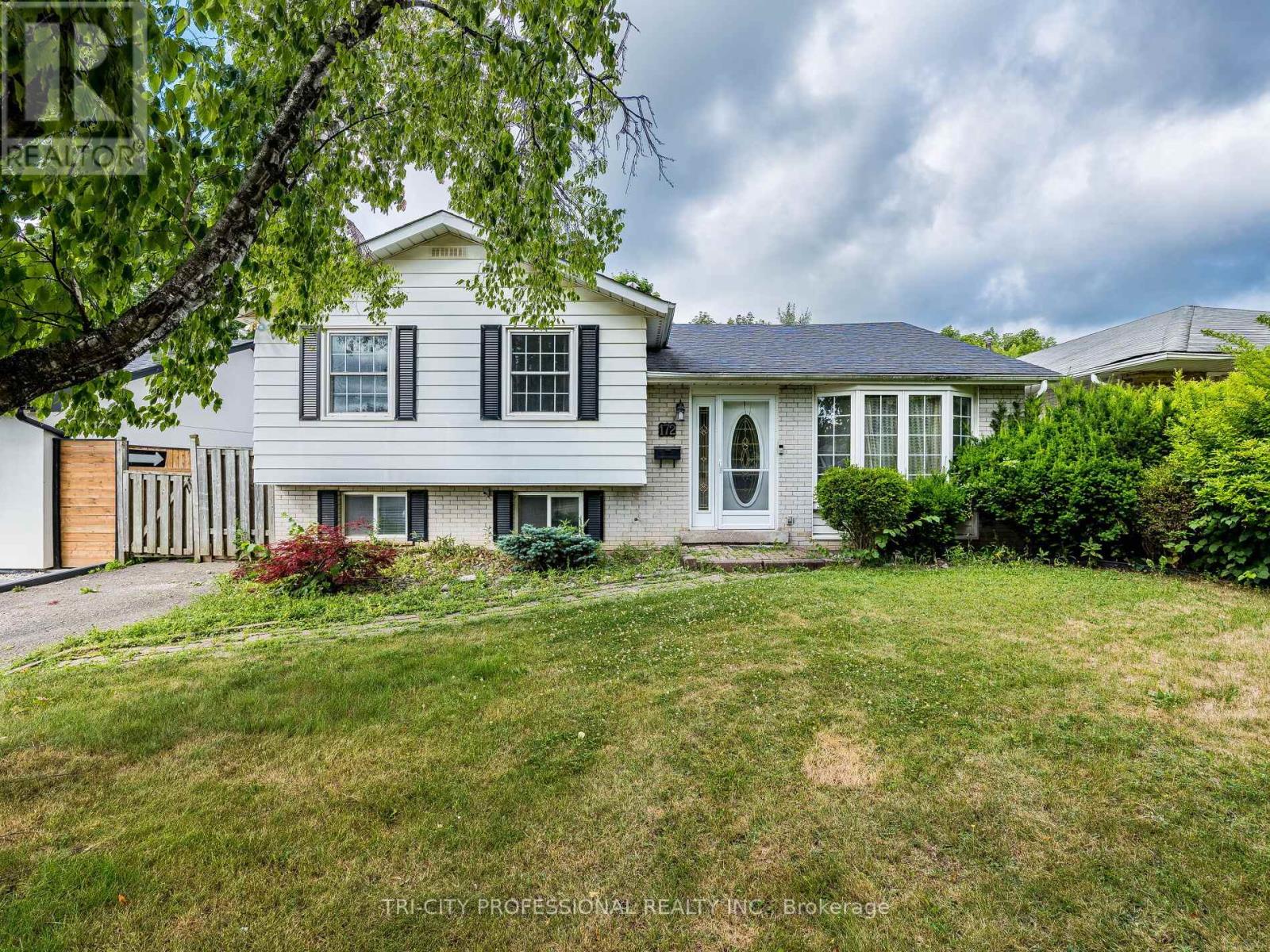 172 Mountainview Rd S, Halton Hills, ON L7G 4K7