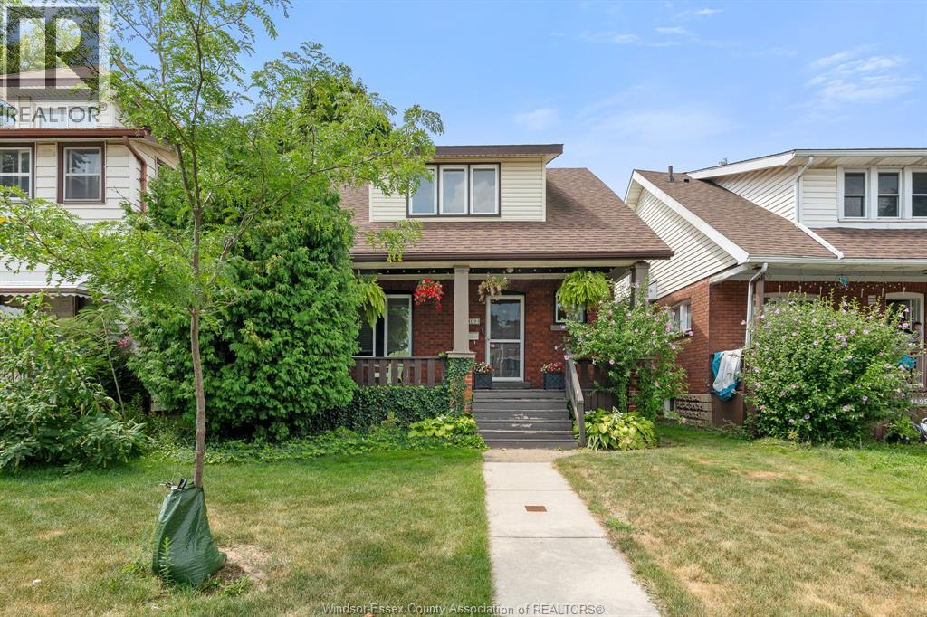 1409 Marentette Ave, Windsor, ON N9X 4E2