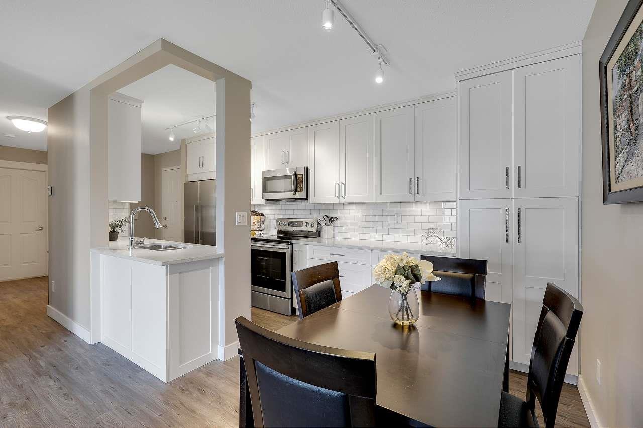 2239 152 Street Unit 203, Surrey, BC V4A 4P1