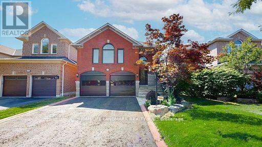 1780 White Cedar Dr, Pickering, ON L1V 6Z1