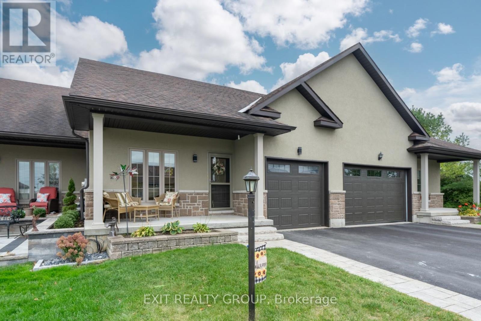 52 Aletha Dr, Prince Edward County Wellington Ward, ON K0K 3L0