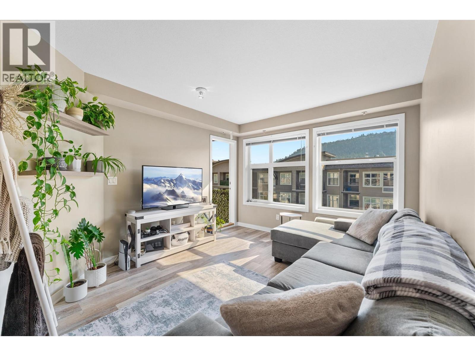 539 Yates Road Unit 406, Kelowna, BC V1V 2T8