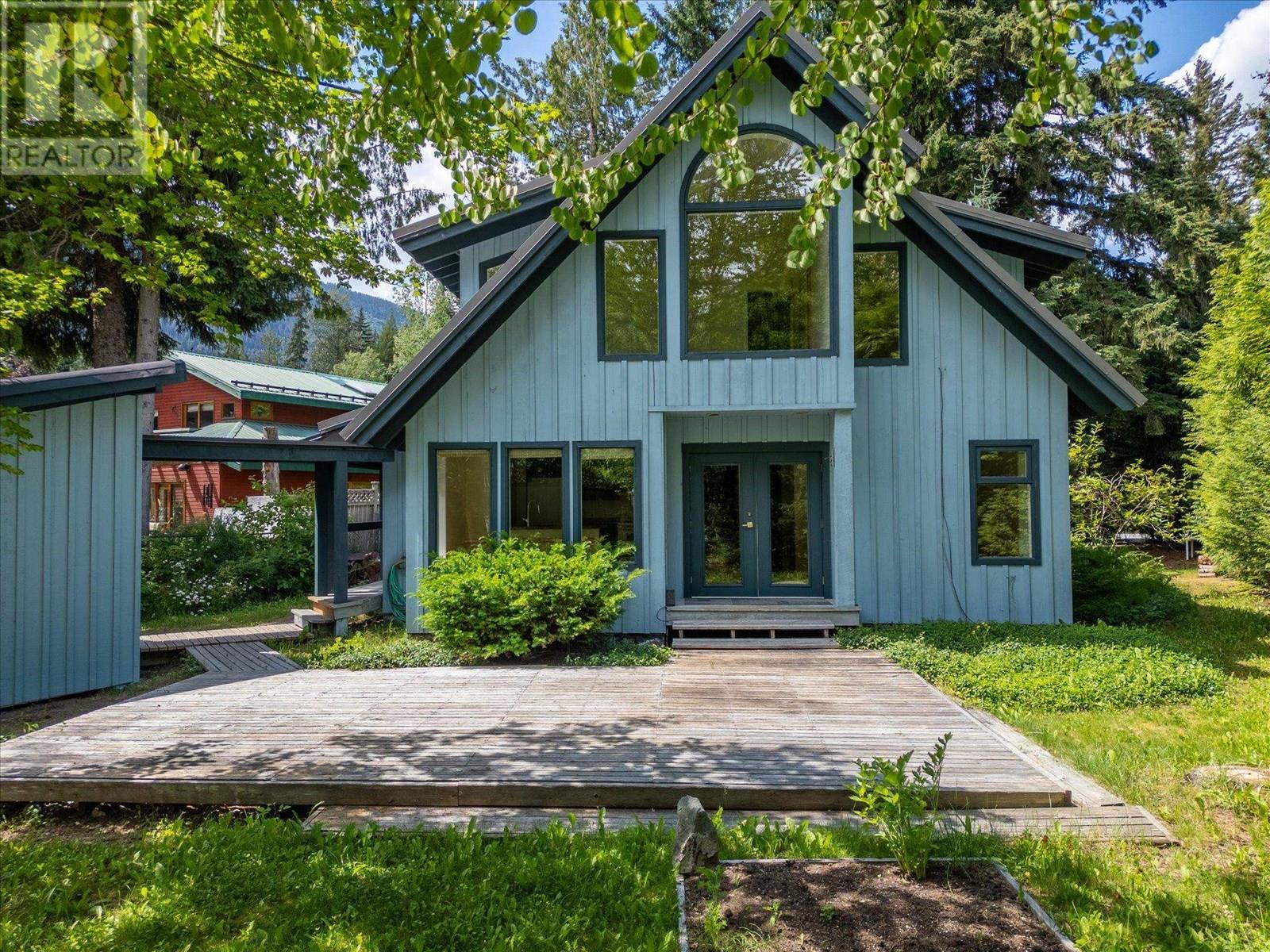 6400 Easy St, Whistler, BC V8E 0C5