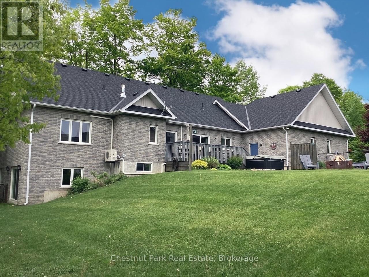 28 Boyd Cres, Oro-Medonte, ON L0K 1N0